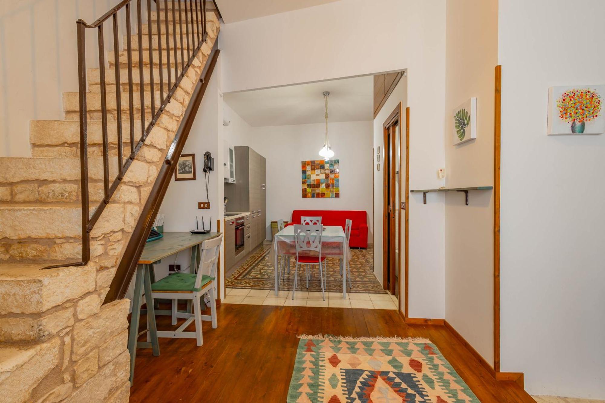Antiche Mura Apartments "Nel Cuore Della Puglia"Bivani, Cucina, Terrazzo Turi Exteriör bild